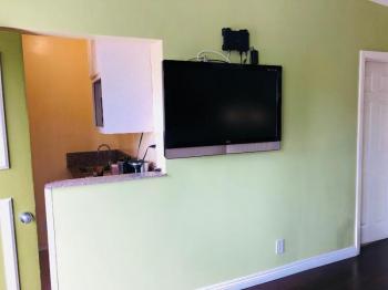 Encore Motel
